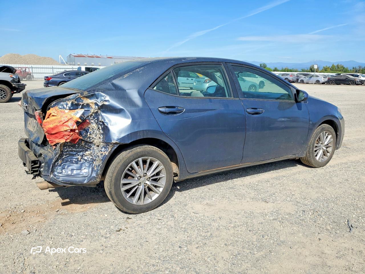 Toyota Corolla 2015