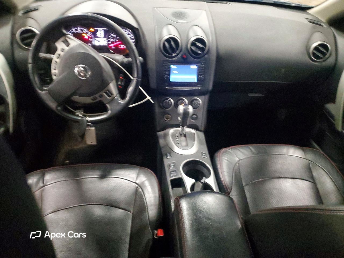 Nissan Rogue 2012