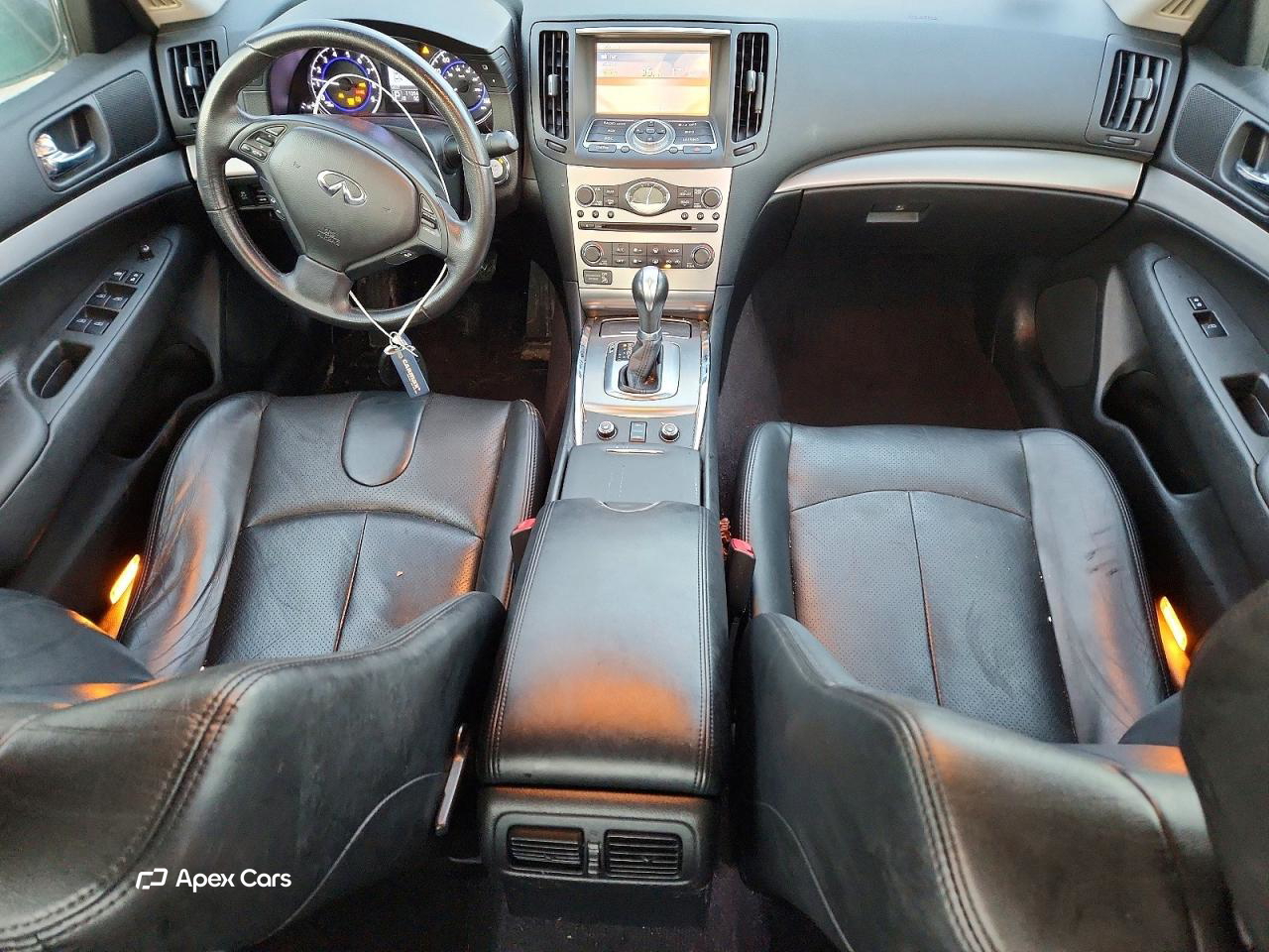 Infiniti Q40 2015