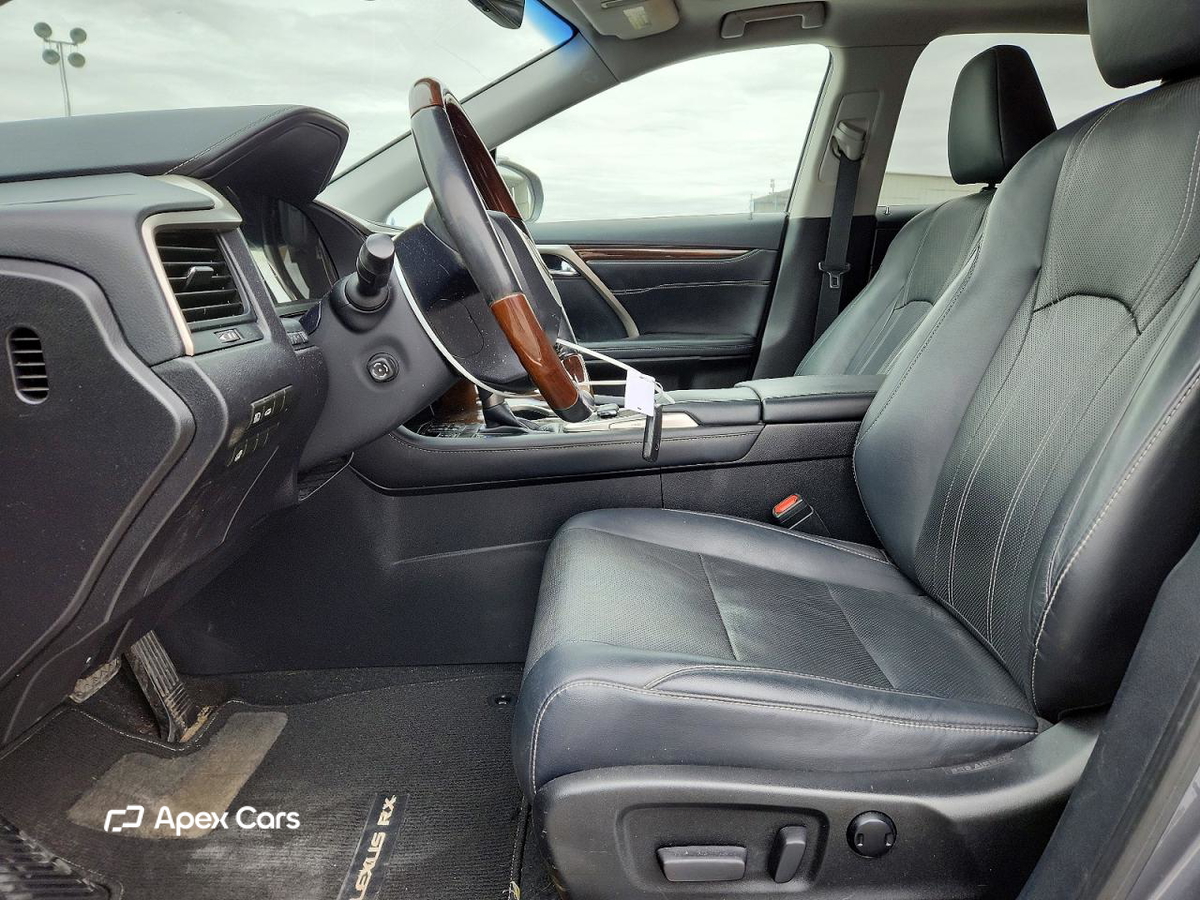 Lexus RX 2019