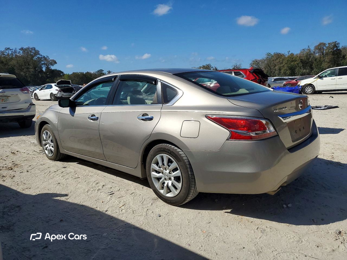 Nissan Altima 2015