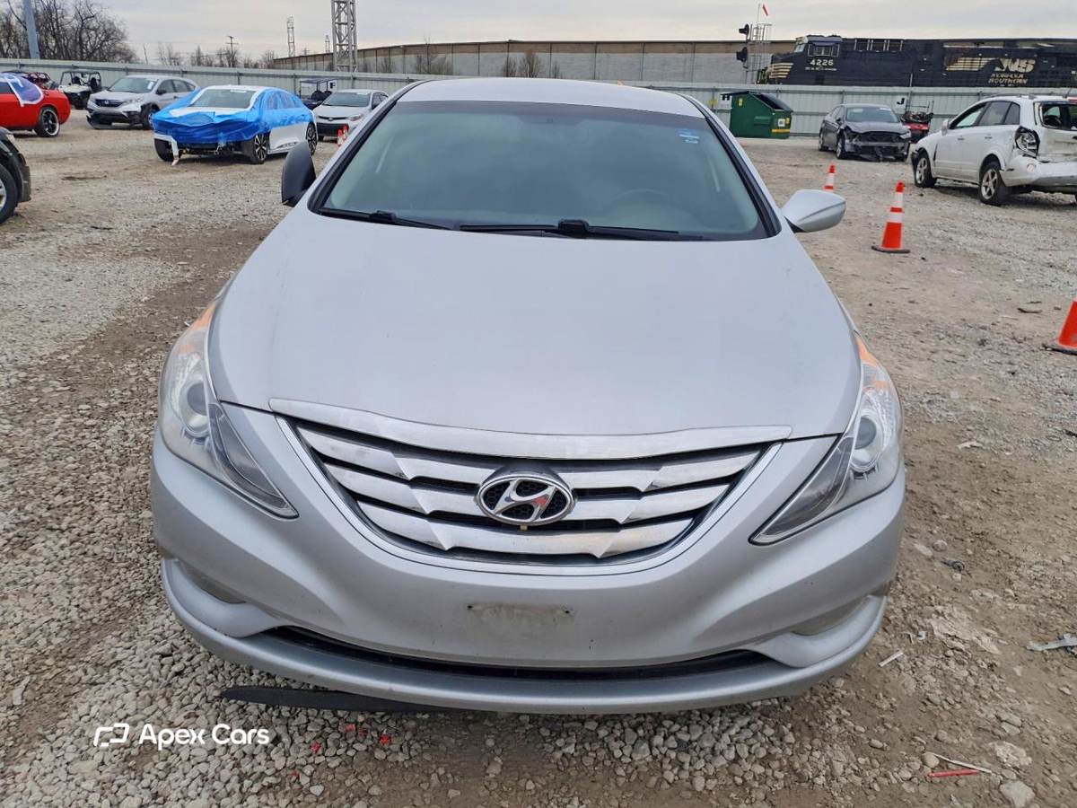 Hyundai Sonata 2013