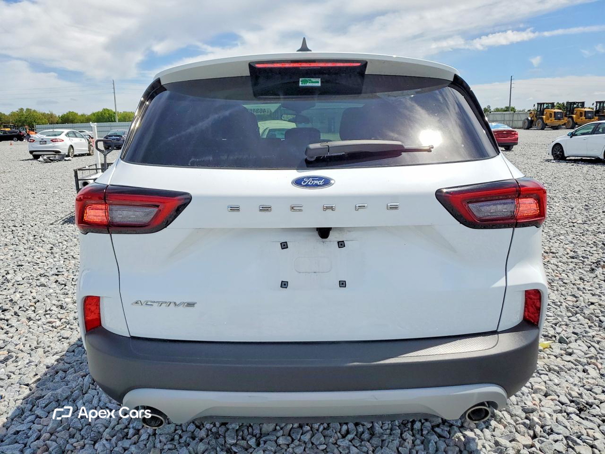Ford Escape 2024