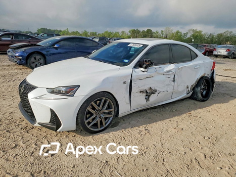 Lexus IS 2017 - Image 1 of 13