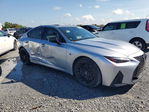 Lexus IS 2024
