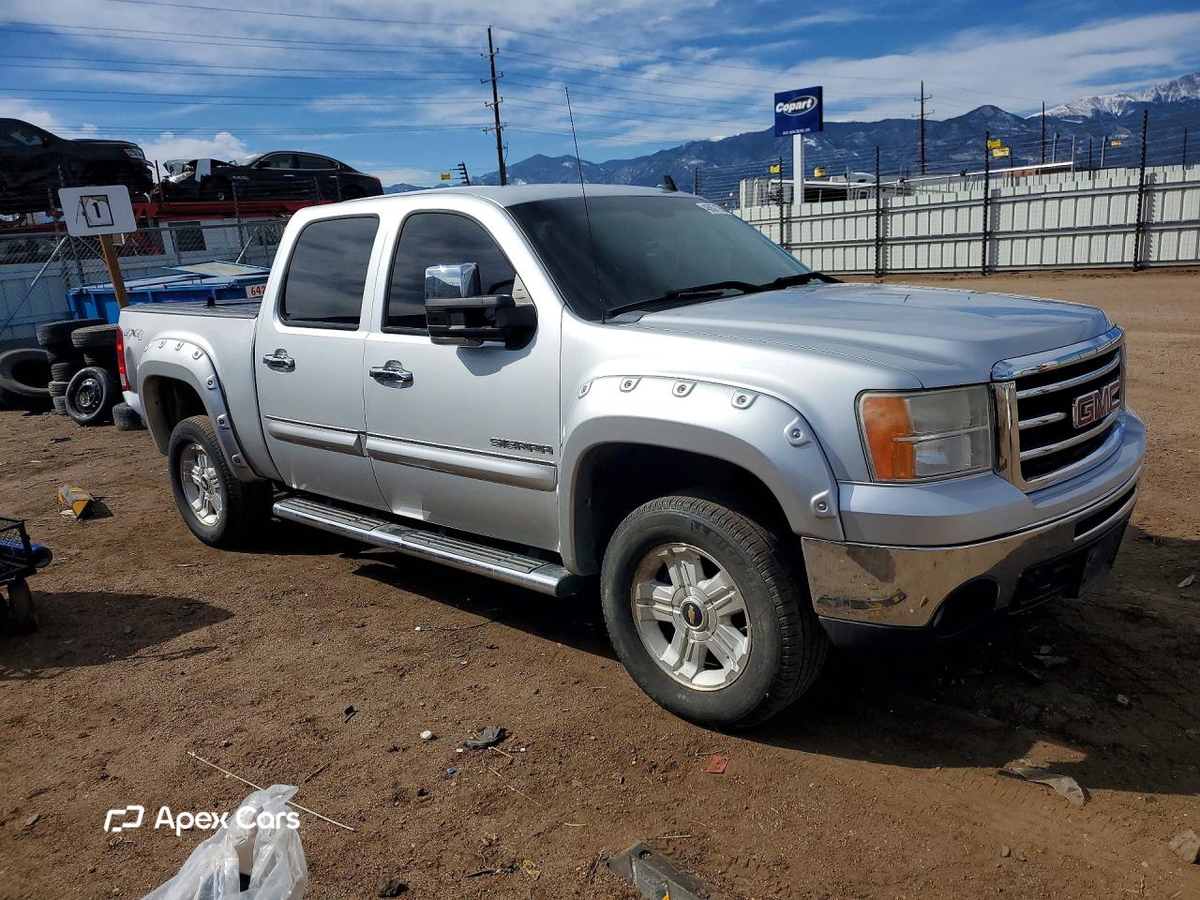 GMC Sierra 2013
