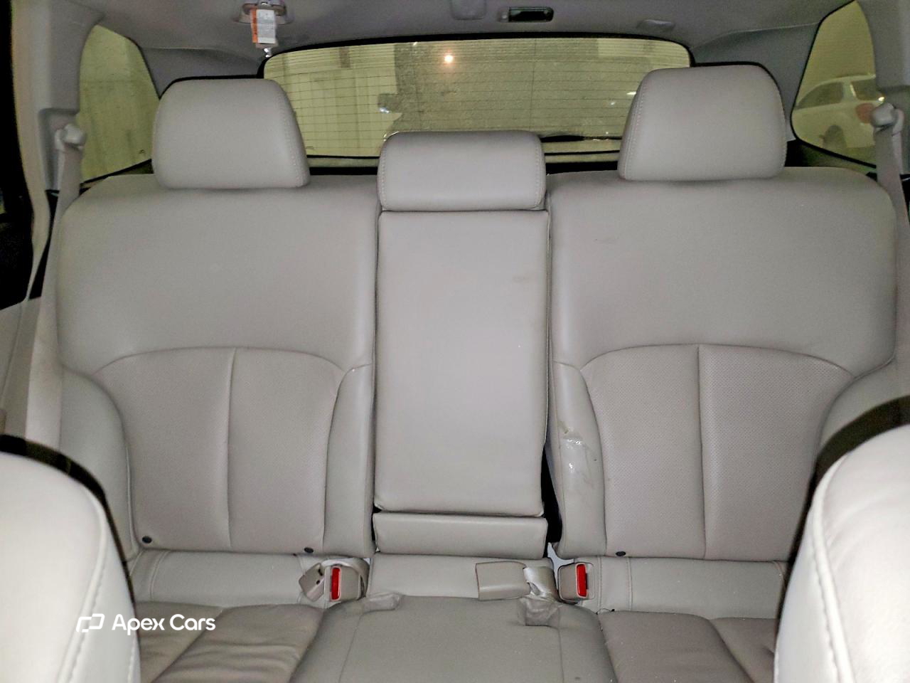 Subaru Outback 2011