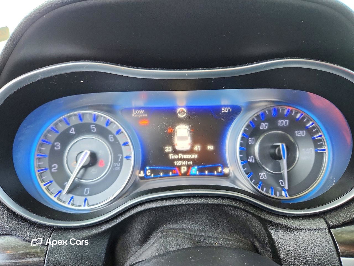Chrysler 300 2015