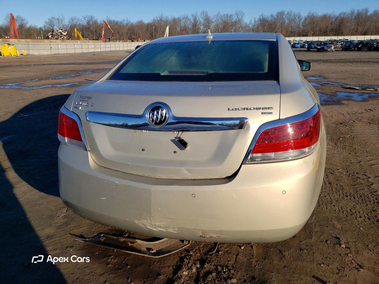 Buick LaCrosse 2011
