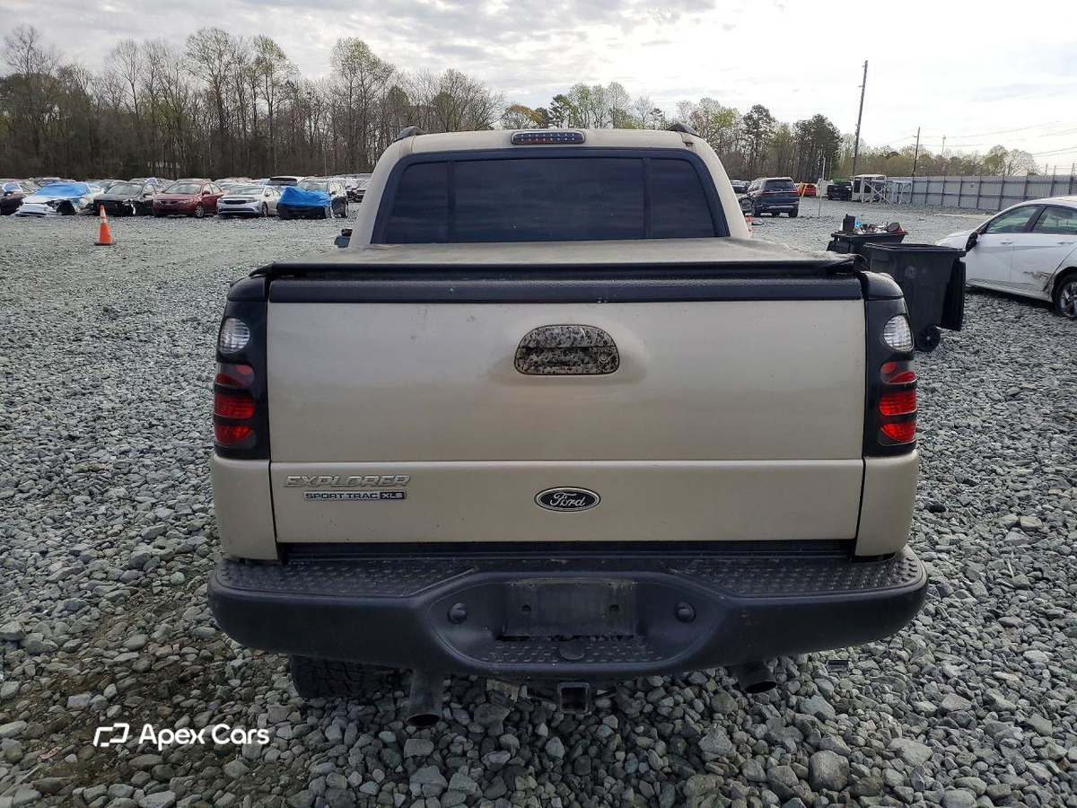 Ford Explorer 2004