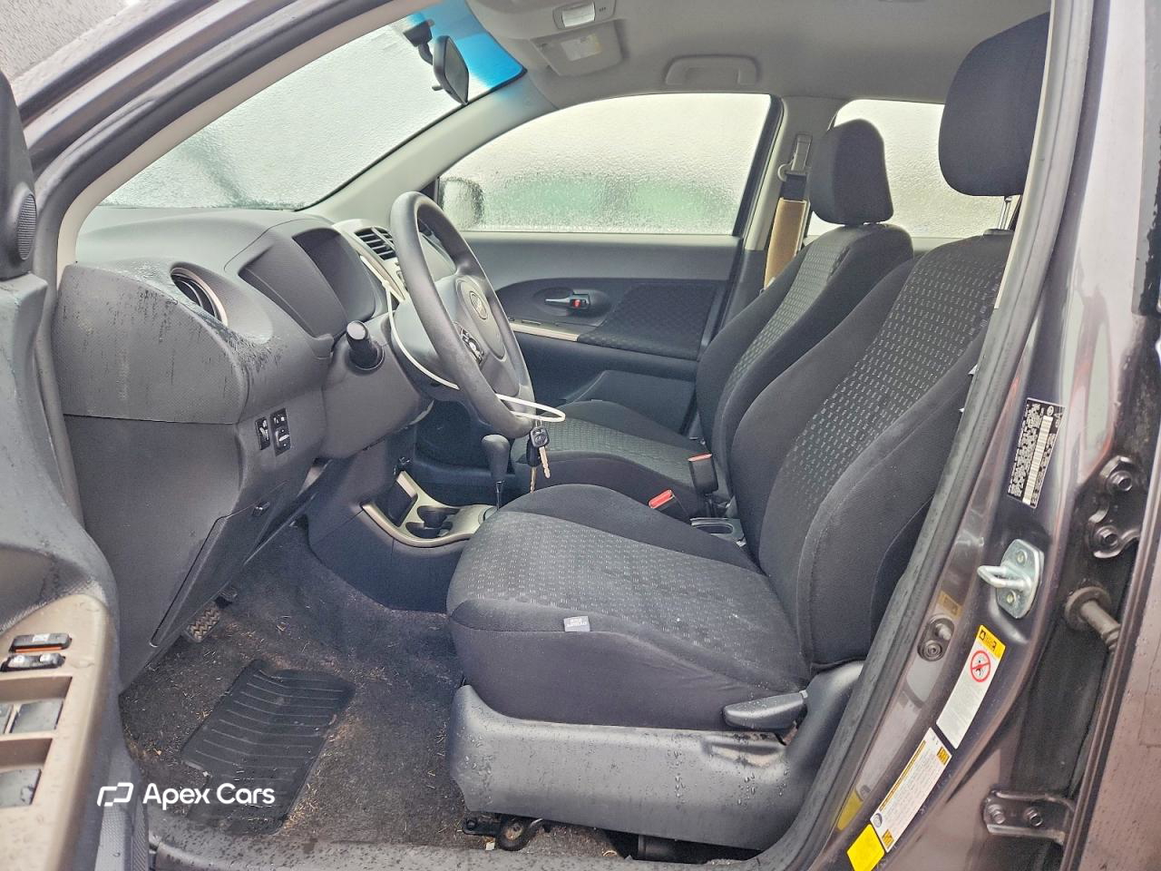 Scion xD 2013