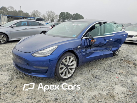 Tesla Model 3 2020 - Image 1 of 12