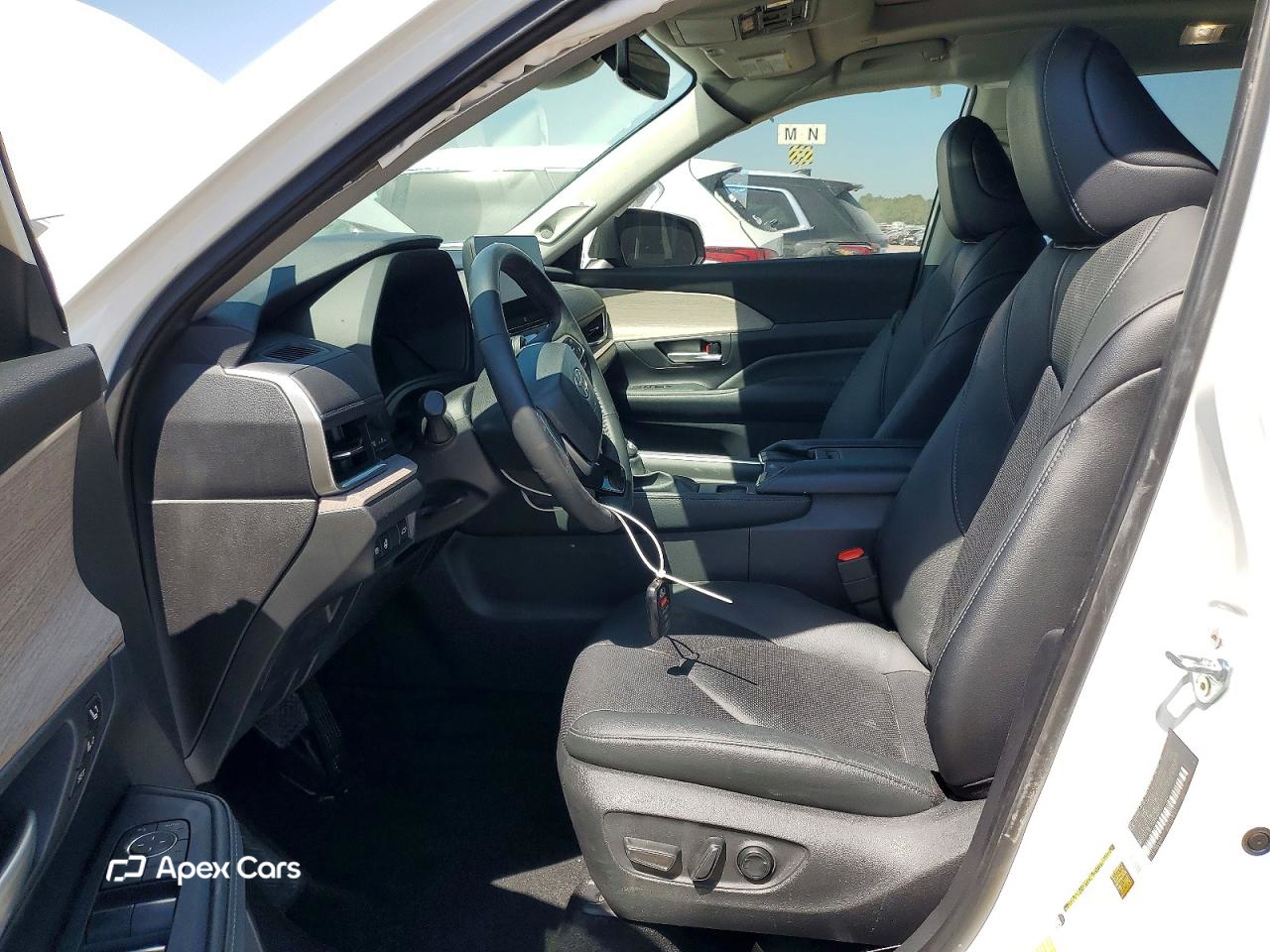 Toyota Highlander 2025