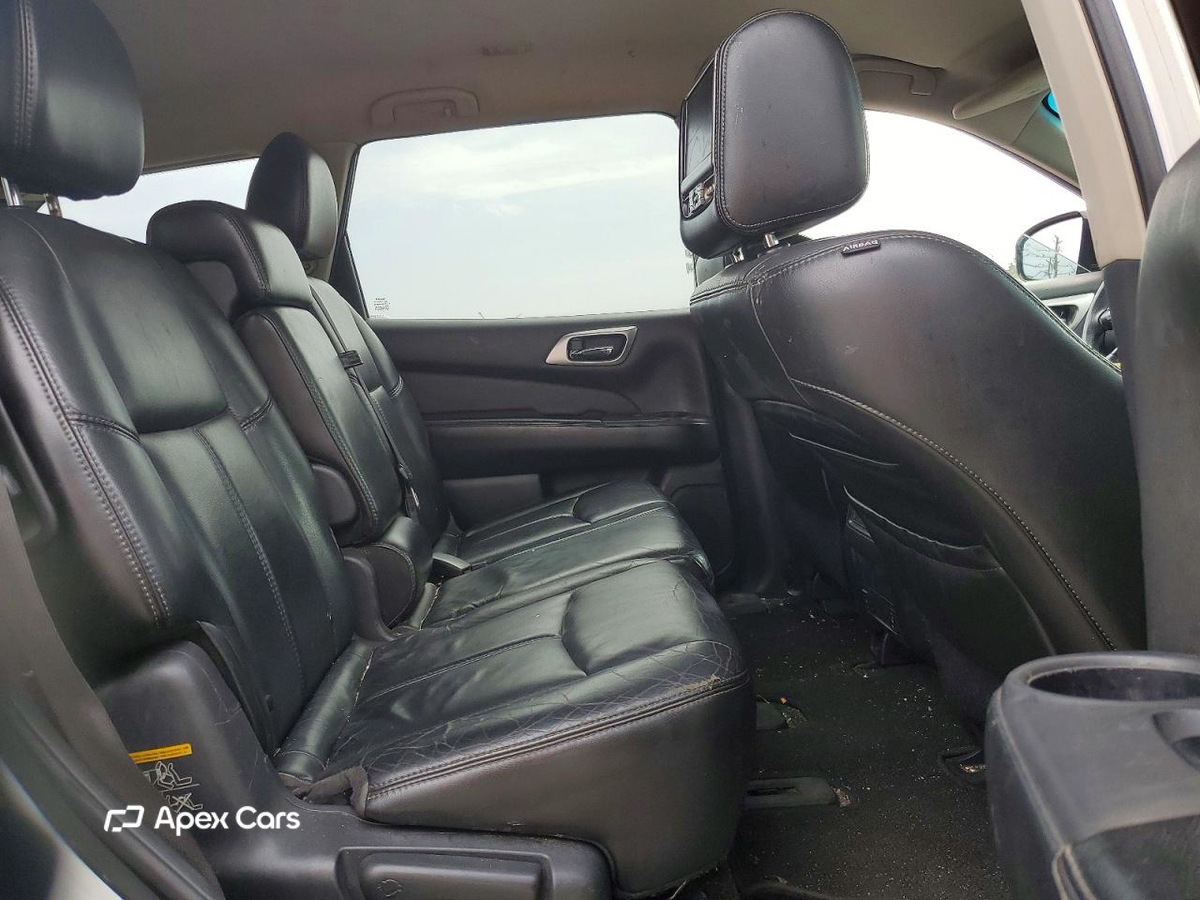 Nissan Pathfinder 2013