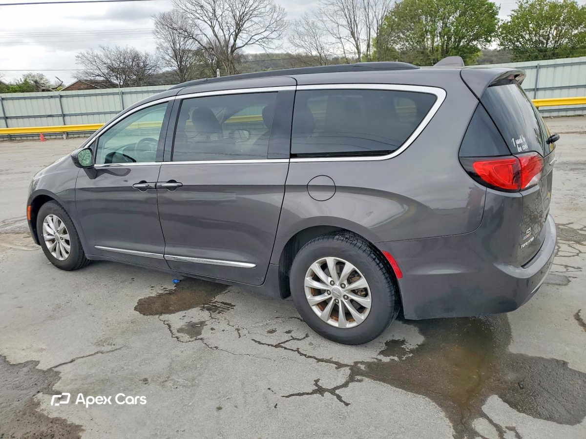 Chrysler Pacifica 2017