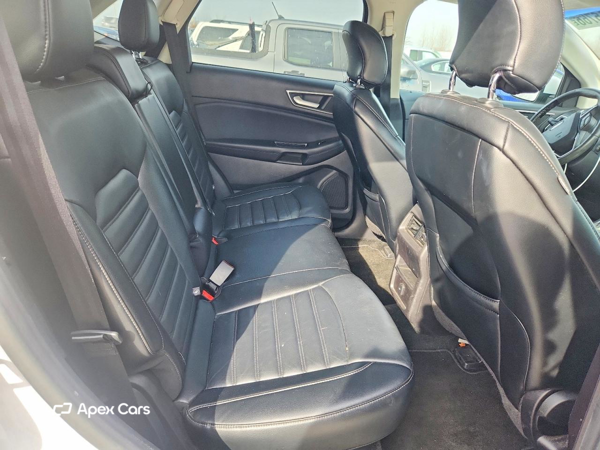 Ford Edge 2015