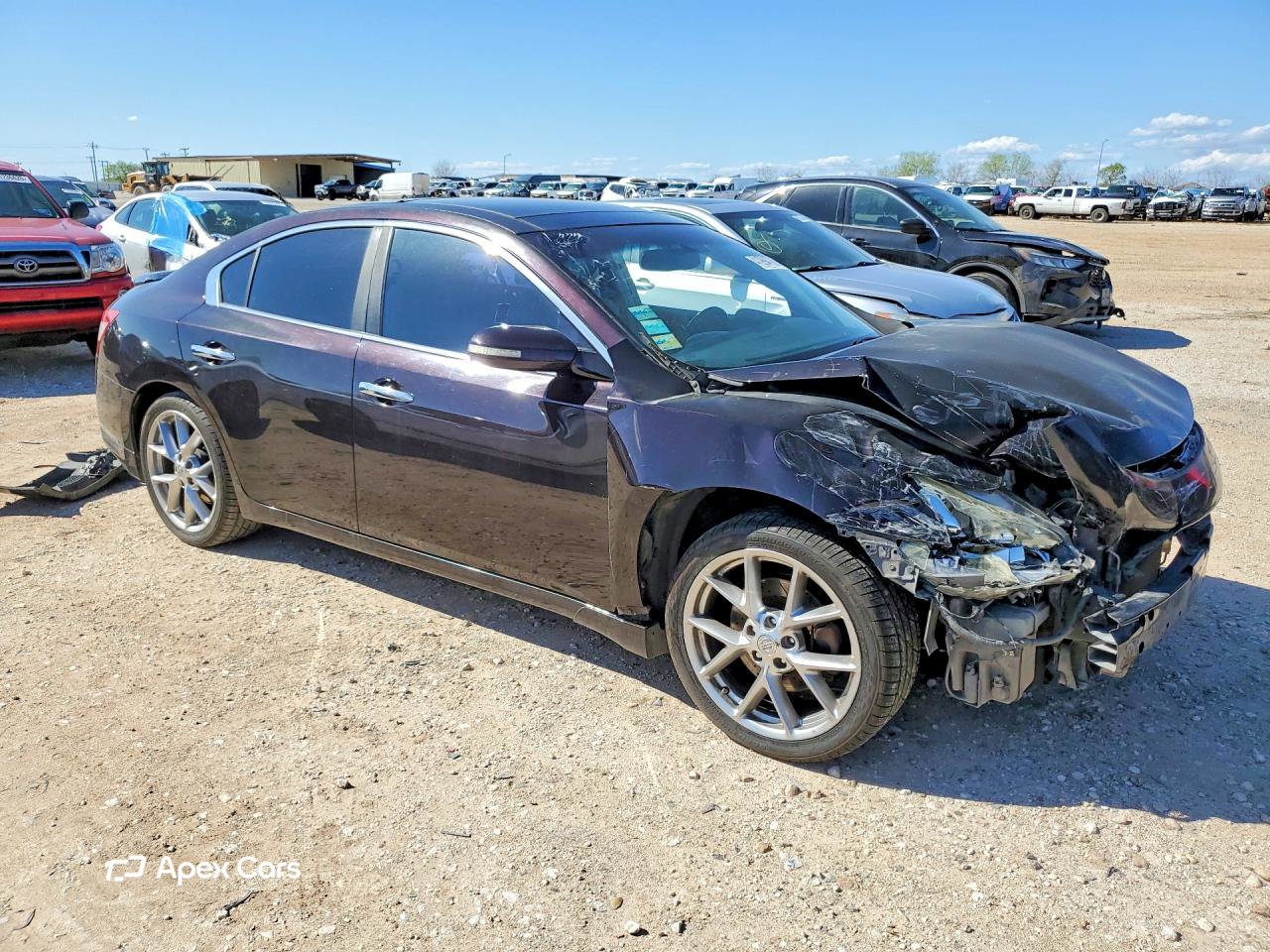 Nissan Maxima 2011