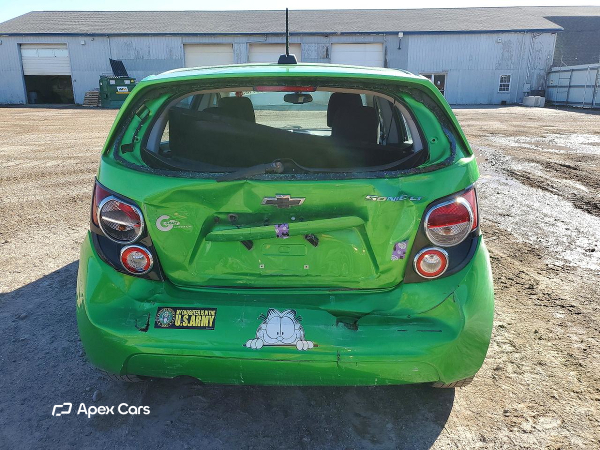Chevrolet Sonic 2015
