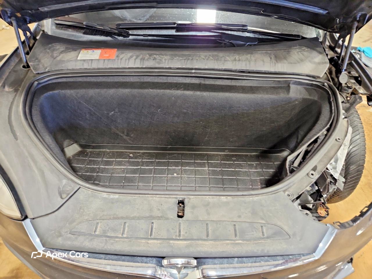 Tesla Model X 2018