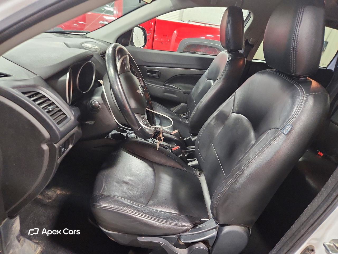 Mitsubishi Outlander 2015