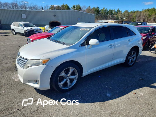 Toyota Venza 2012 - Image 1 of 13
