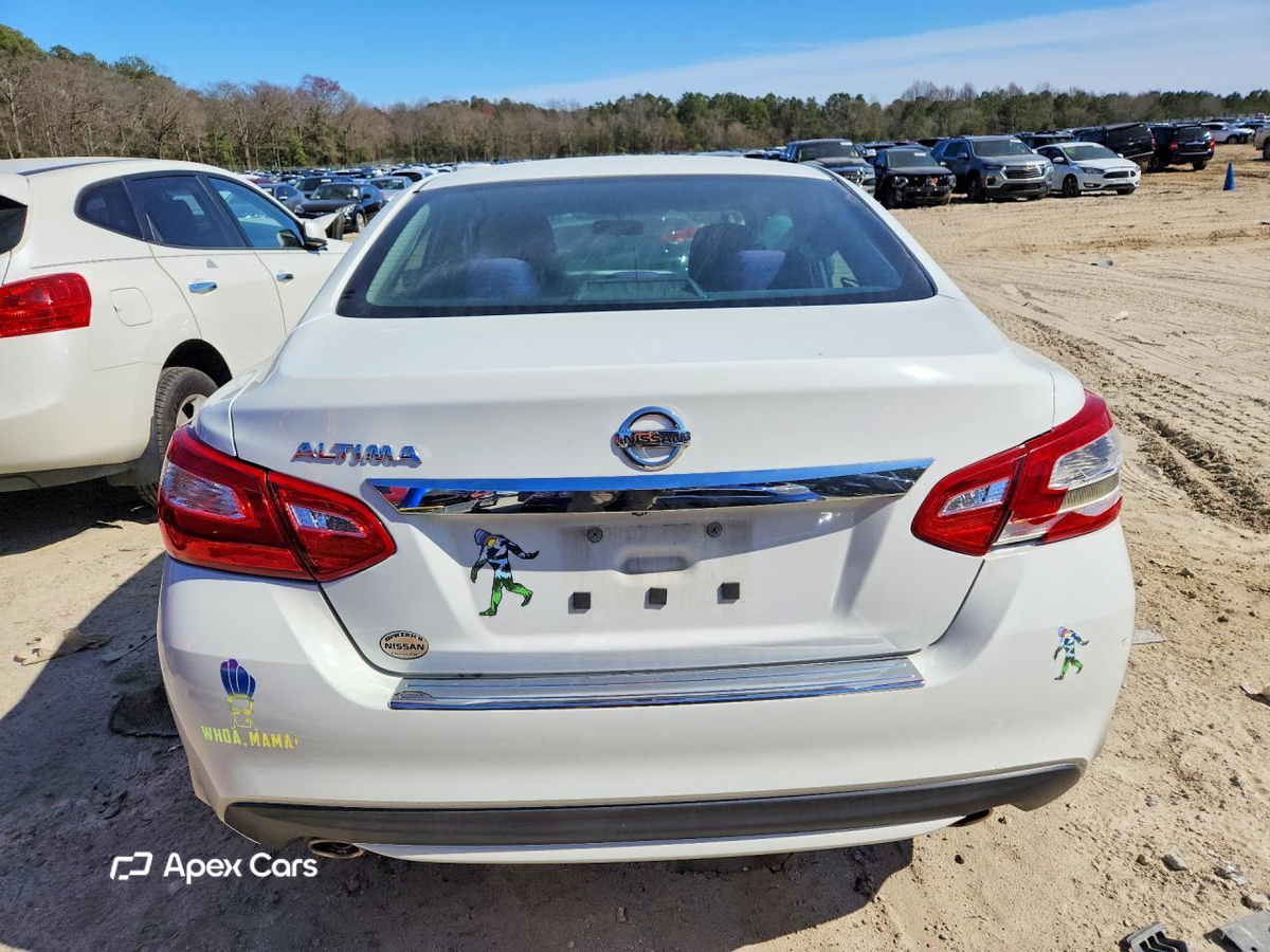 Nissan Altima 2017