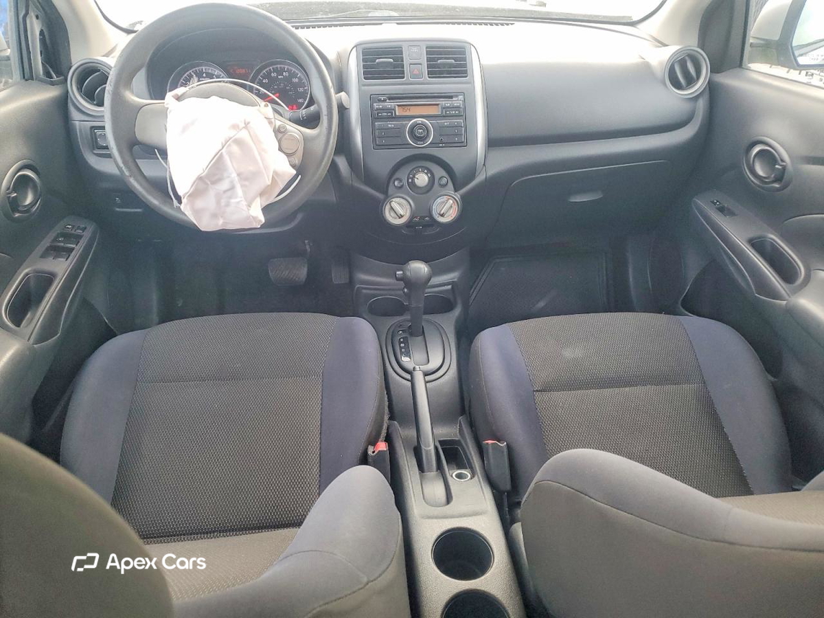 Nissan Versa 2012