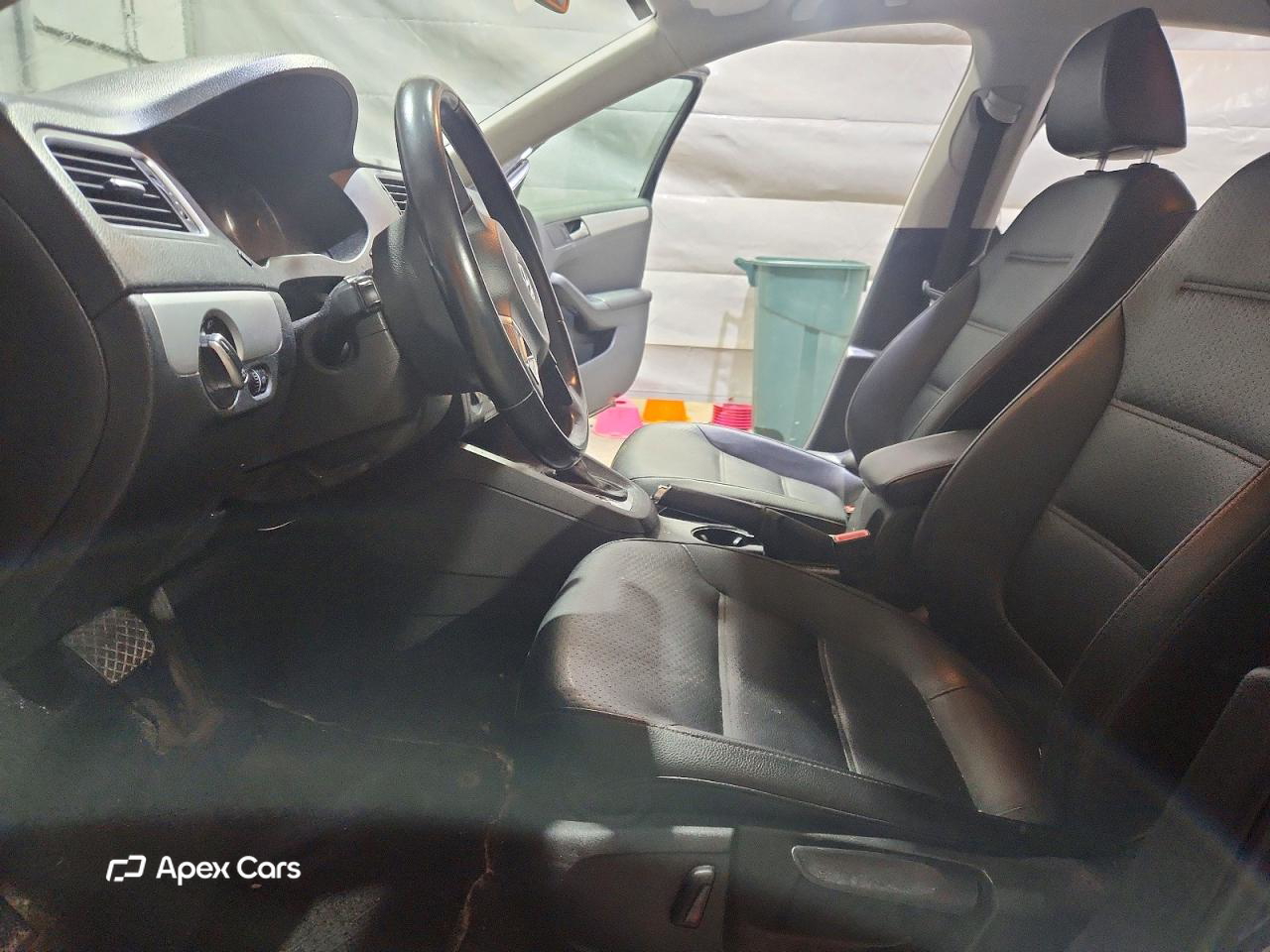 Volkswagen Jetta 2013