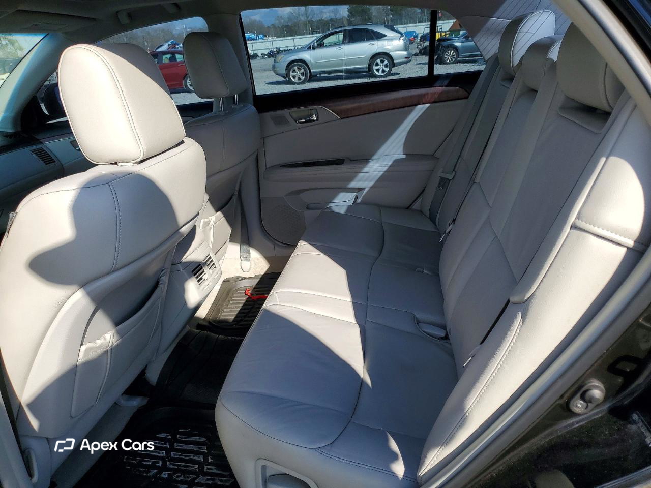 Toyota Avalon 2012