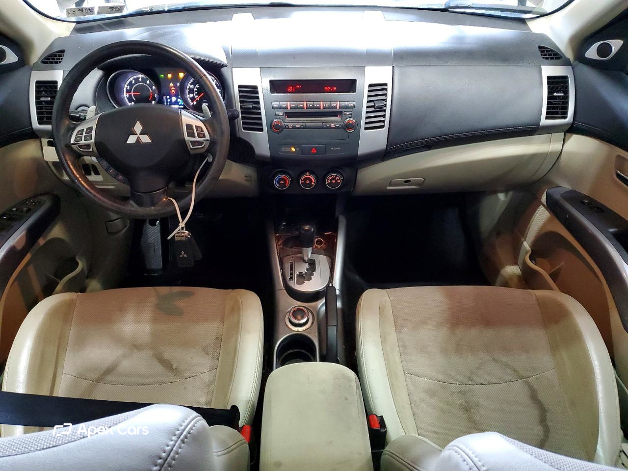 Mitsubishi Outlander 2012