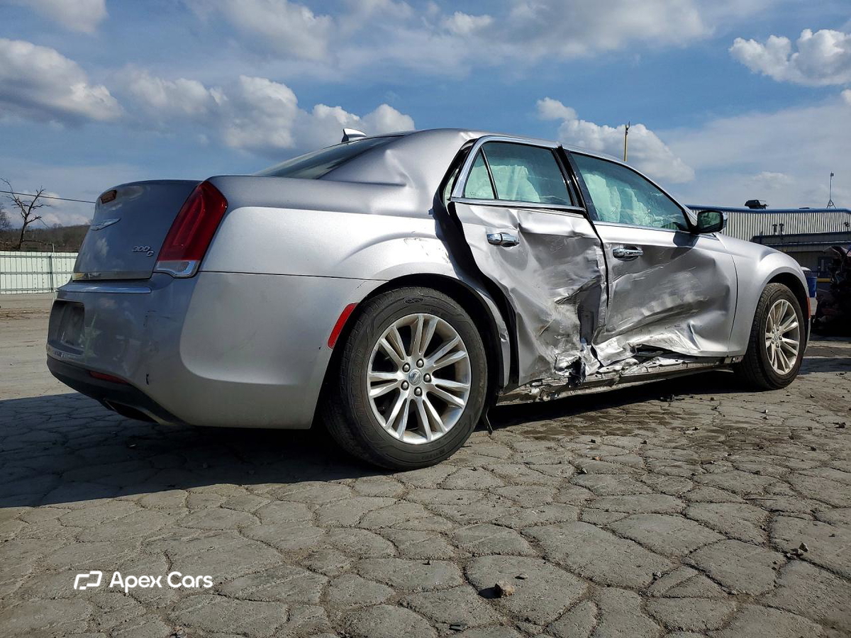 Chrysler 300C 2016