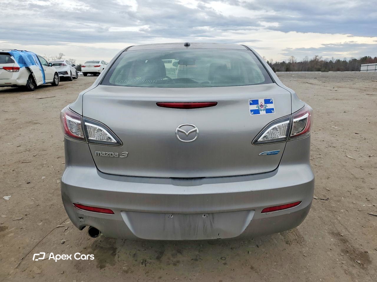 Mazda 3 2012