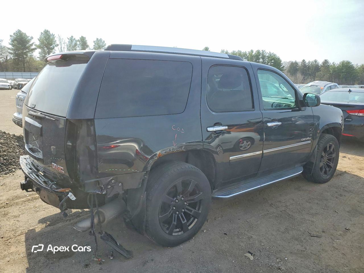 GMC Yukon 2013