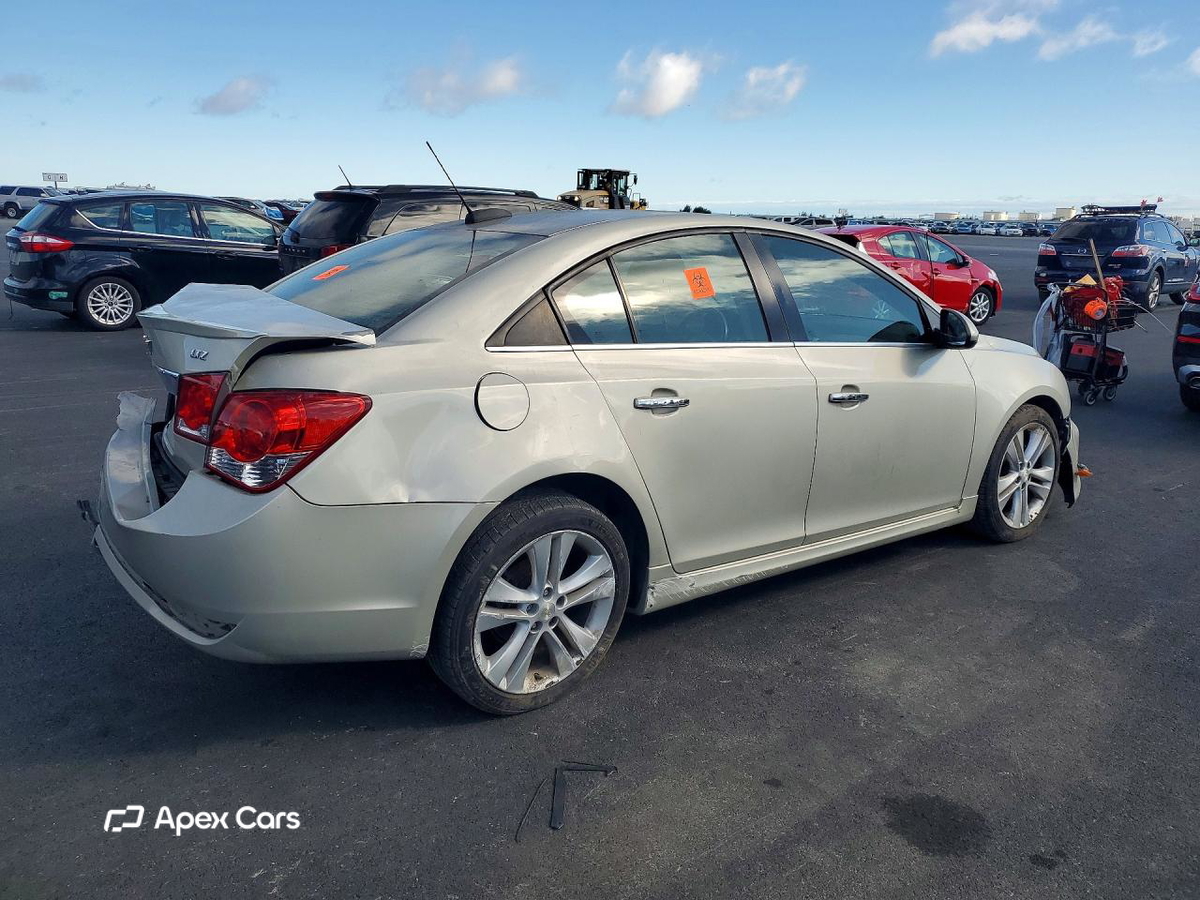 Cruze 2015