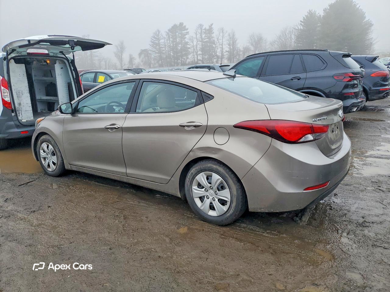 Hyundai Elantra 2016