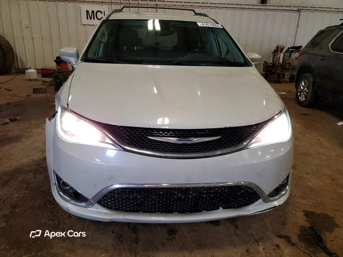 Chrysler Pacifica 2017