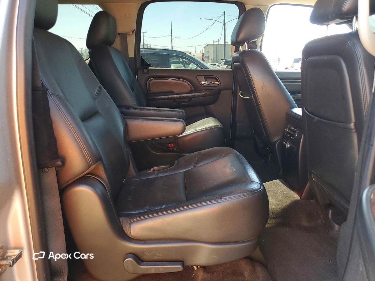 Cadillac Escalade 2012