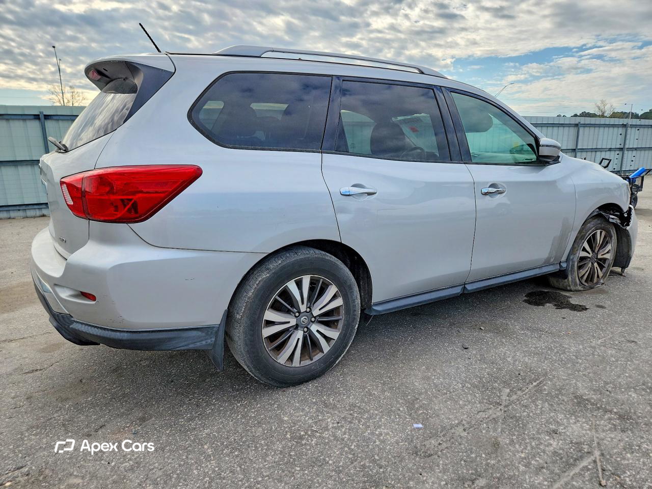 Nissan Pathfinder 2017