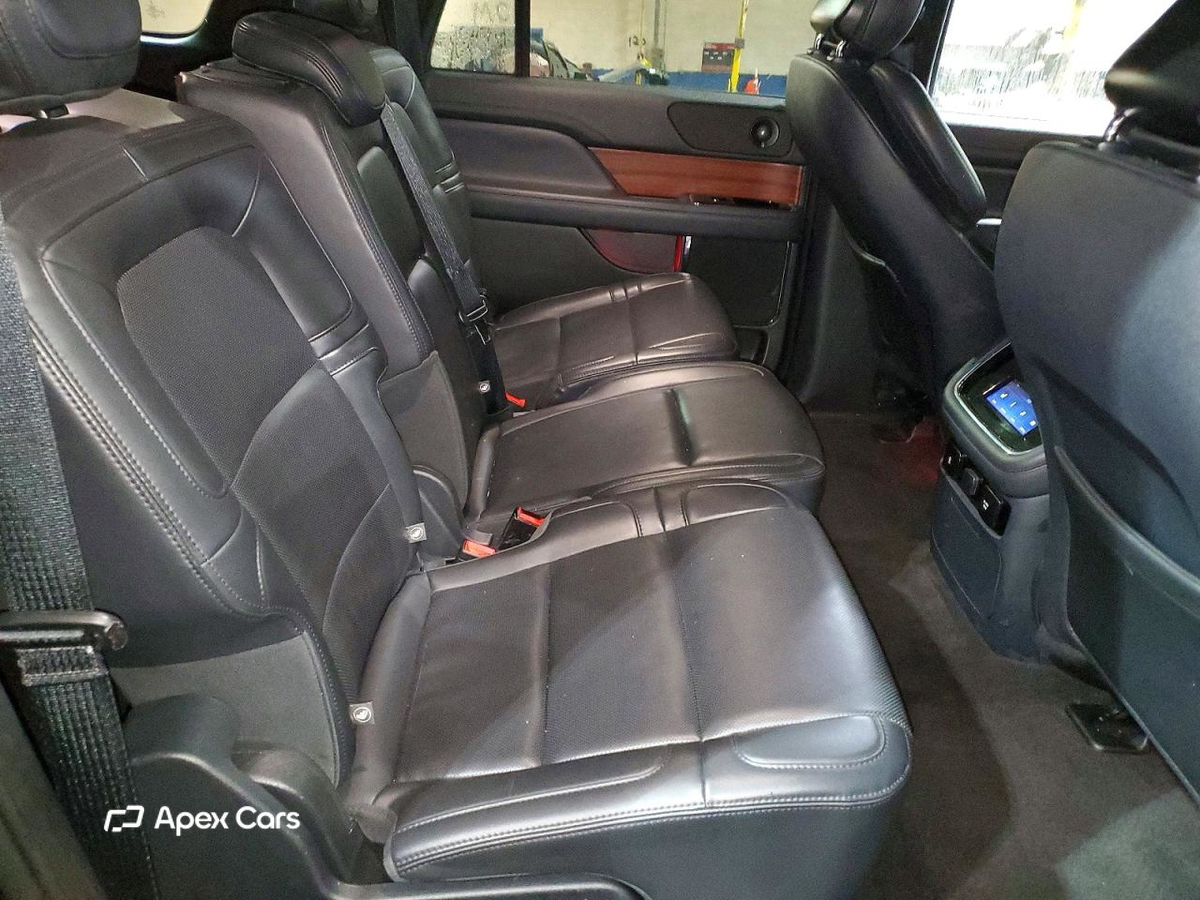 Lincoln Navigator 2024