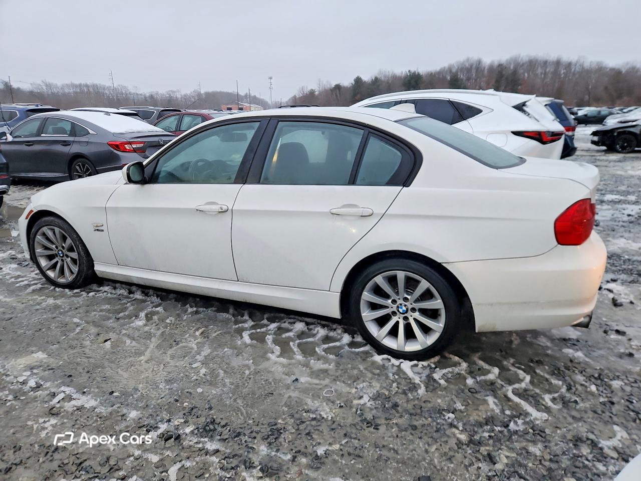 BMW Series 3 2011