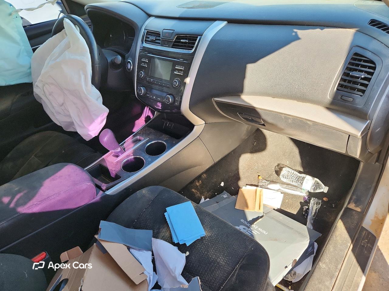 Nissan Altima 2015
