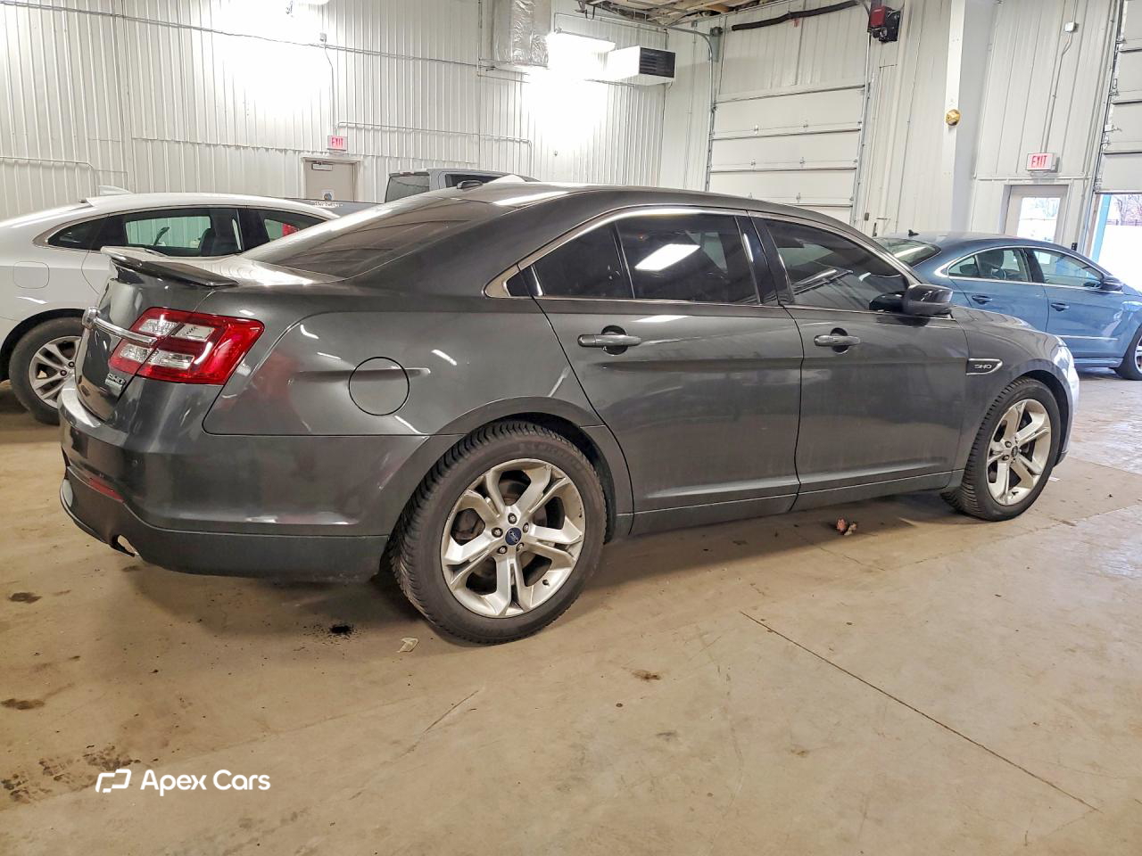 Ford Taurus 2019