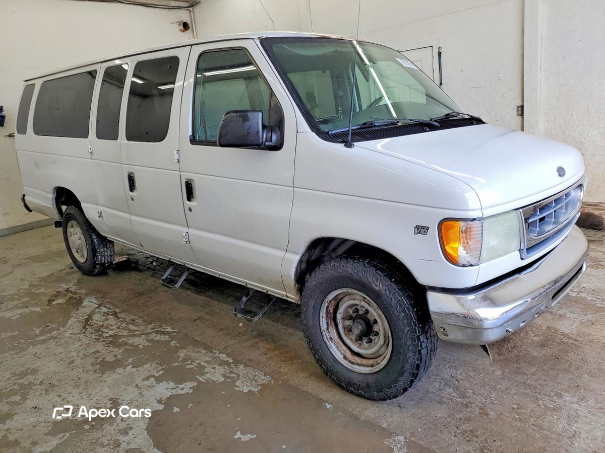 Ford Econoline 2002