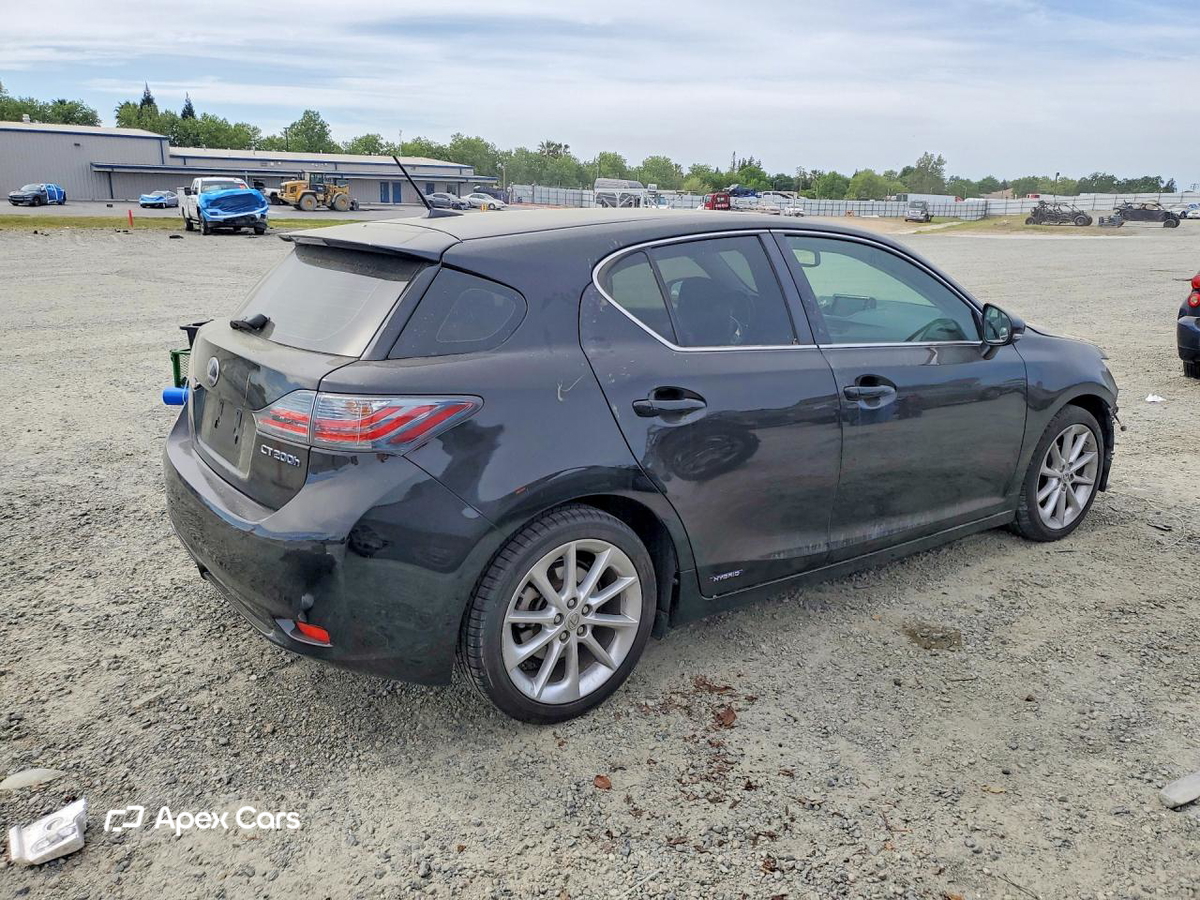 Lexus CT 2013