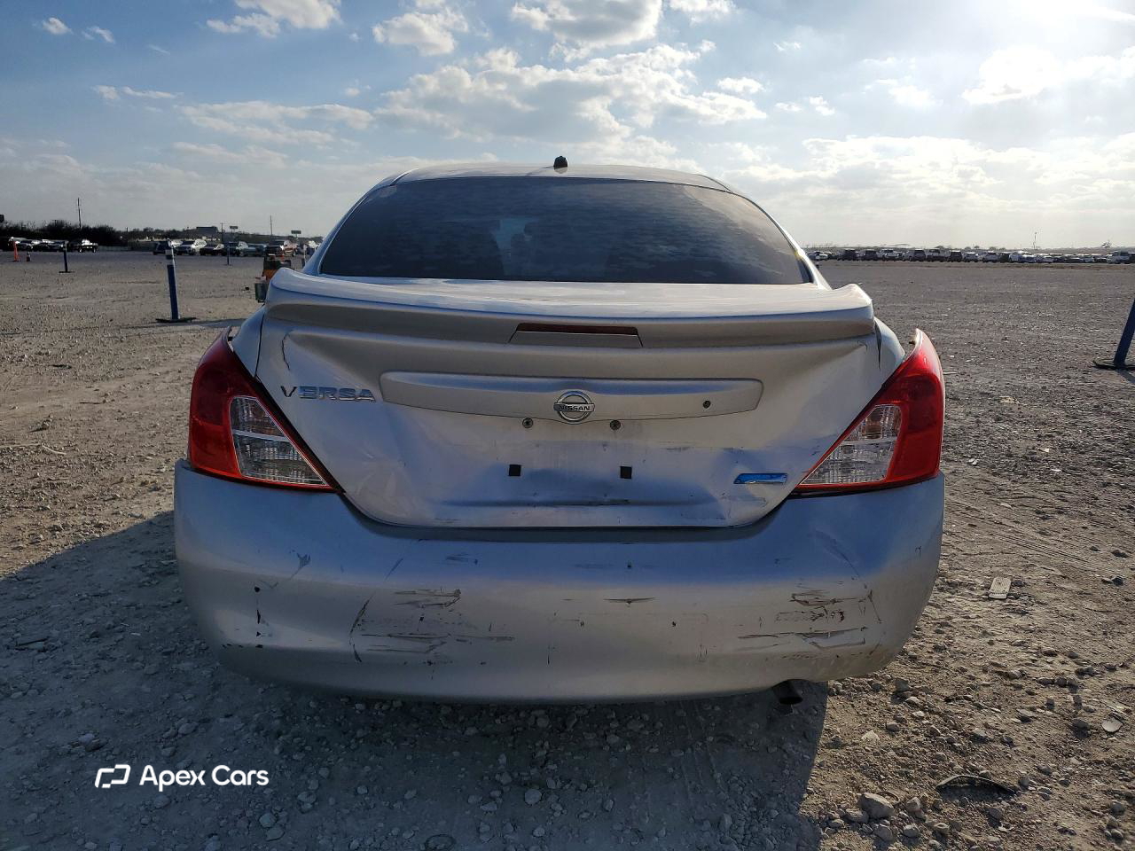 Nissan Versa 2014