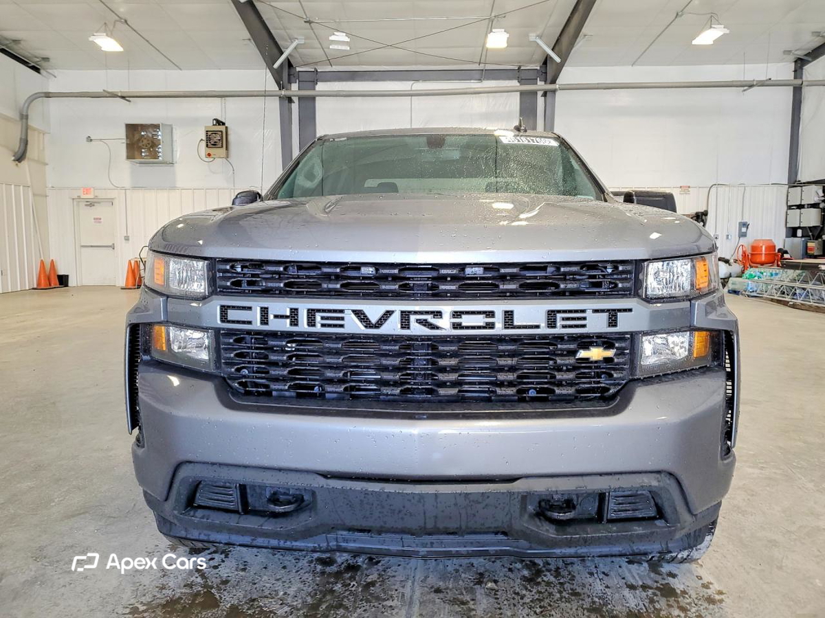 Chevrolet Silverado 2021