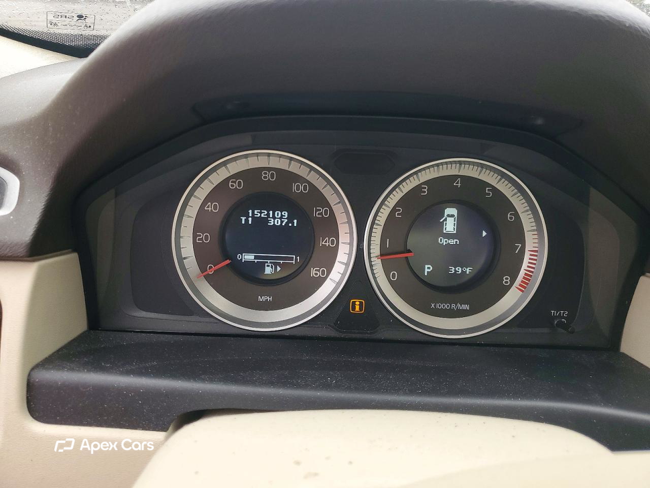 Volvo XC70 2012