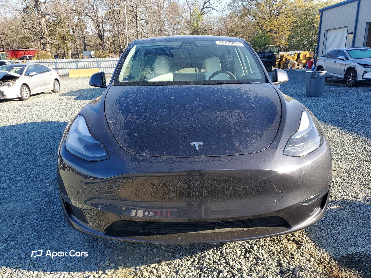 Tesla Model Y 2024