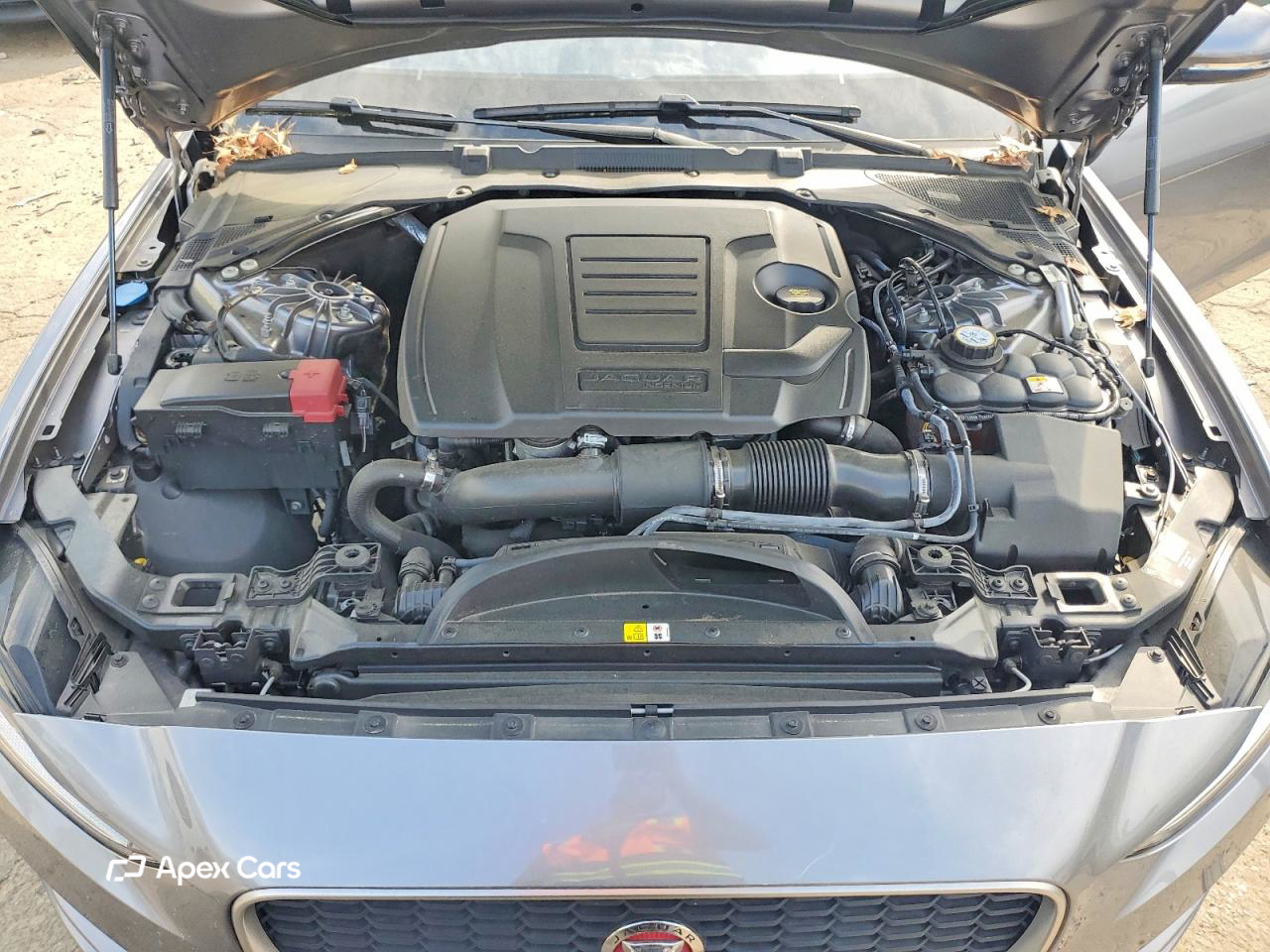 Jaguar XE 2020
