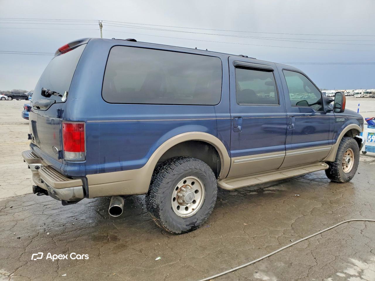 Ford Excursion 2002